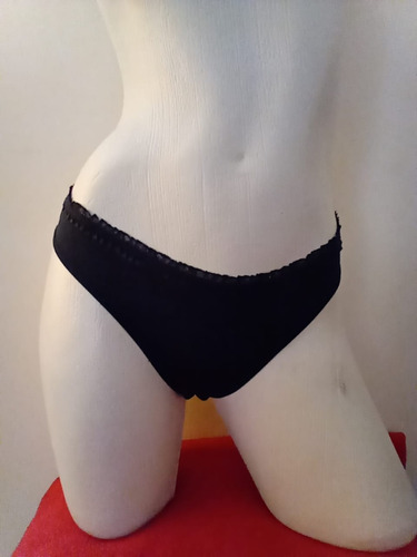 Tanga Brasilera Color Negro Para Dama X 3 Unidades