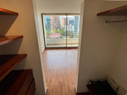 Depto. En Arriendo 1d - 1e- 1b, Las Condes