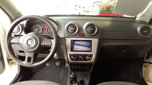 Imagem 13 de 15 de Volkswagen Voyage Trend 1.0 2014 Xaxim/sc