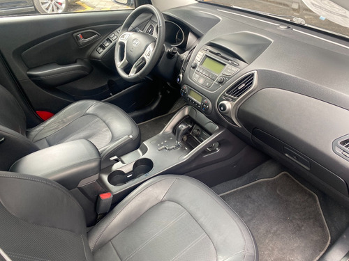 Imagen 14 de 15 de Hyundai Ix35 Limited 2015