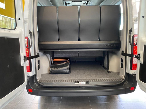 Imagen 4 de 15 de Renault Master Plus 15+1 Entrega Inmediata + Bono Matricula