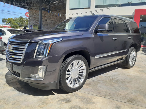 Cadillac Escalade 6.2 Plinum 4x4 At