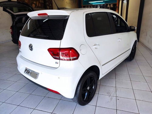 Imagem 6 de 13 de Volkswagen Fox 1.6 Msi Highline 16v Flex 4p Manual