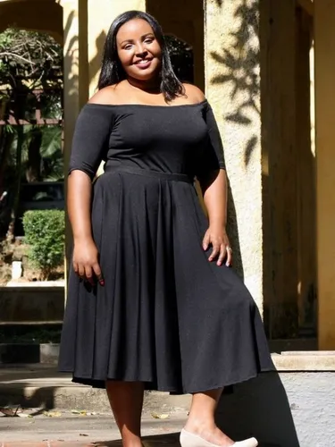Vestido godê preto 2025