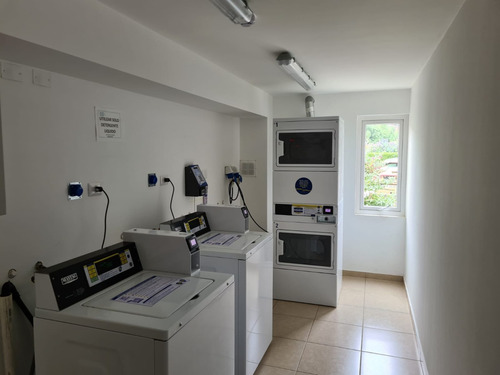 Venta- Depto. Cómodo Y Lindo En Primera Línea 2 Dorm/2baños