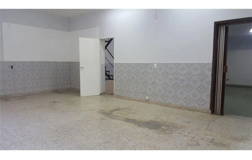 Imagen 2 de 12 de Casa Con Local Comercial