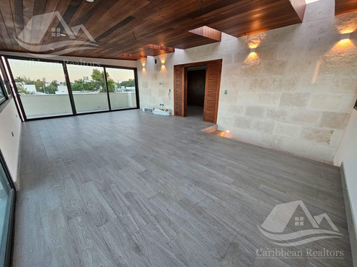 Casa En Venta En Cumbres Cancun