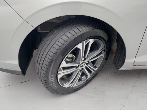 Hyundai HB20S 1.0 TGDI FLEX COMFORT PLUS AUTOMÁTICO