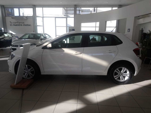 Volkswagen Polo 1.6 Msi Trendline At Miaj