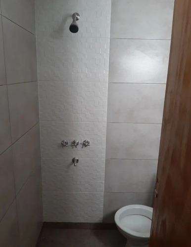 Imagen 9 de 9 de Ph 2 Ambientes Reciclado