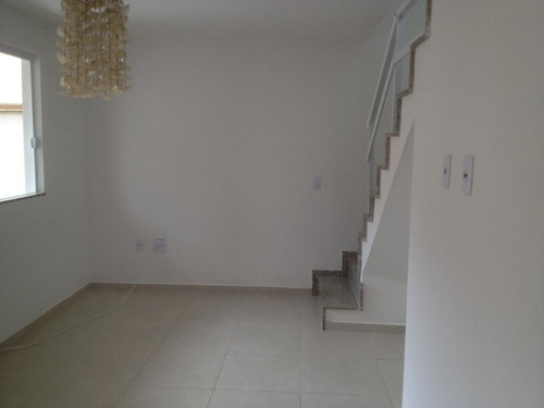 Casa Com 2 Dormitórios À Venda, 70 M² Por R$ 335.000,00 - Engenho Do Mato - Niterói/rj - Ca0831