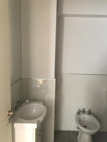 Oportunidad Venta Oficinas Av Colon 160 Córdoba Gran Astoria