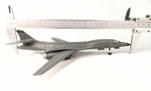 Miniatura Diecast 1/200, Rockwell B1 B Lancer, Wltk