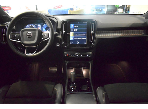 Volvo XC40 1.5 T5 RECHARGE R-DESIGN GEARTRONIC
