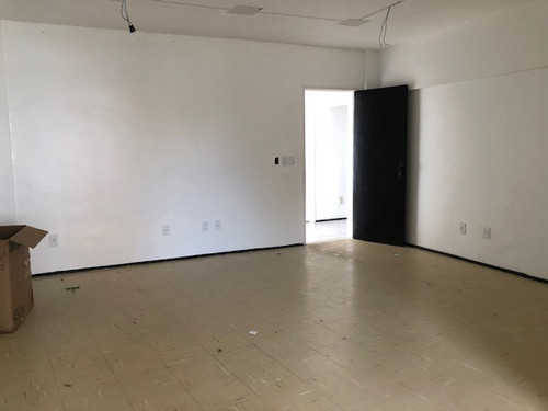 Imagem 9 de 14 de Sala Para Alugar Na Cidade De Fortaleza-ce - L12639