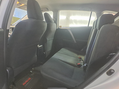 Toyota RAV4 Std 4x2 722cl0