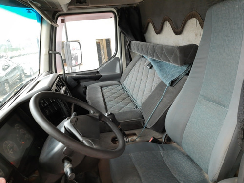 Volvo Vm260 4x2 2011 Selectrucks