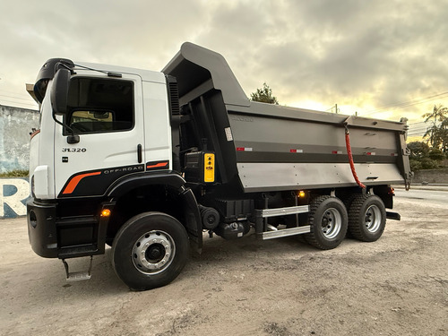 Caminhão Caçamba Basculante Vw 31320 2024 Traçado Ñ 31330