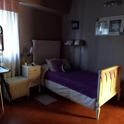Chalet En Castelar Norte - Muy Buen Estado