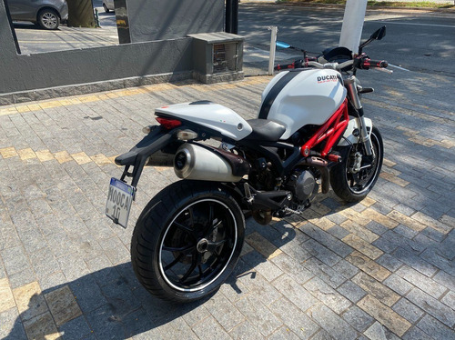 Imagem 3 de 15 de Ducati Monster 796 2014