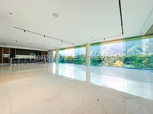 Paseo Vip Vende Lujoso Penthouse Ubc En Campo Alegre