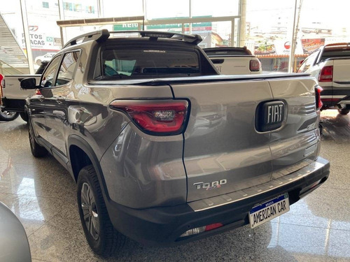 Imagem 4 de 10 de Fiat Toro 1.8 16v Evo Flex Freedom At6