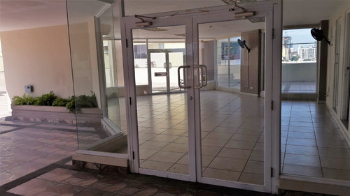 Imagen 15 de 18 de Apartamento En Venta Amoblado Con Area Social En Vía España, Panama