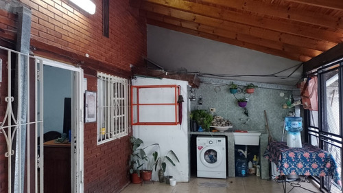 Imagen 20 de 20 de Chalet 4 Ambientes. Lote 10 X 21 Mts