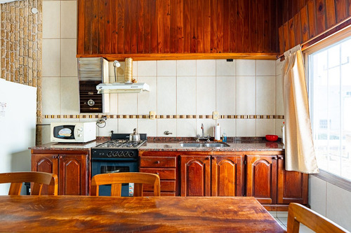 Casa En Venta En Granadero Baigorria Centro