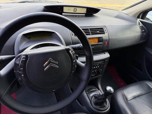 Citroën C4 1.6 GLX 16V FLEX 4P MANUAL