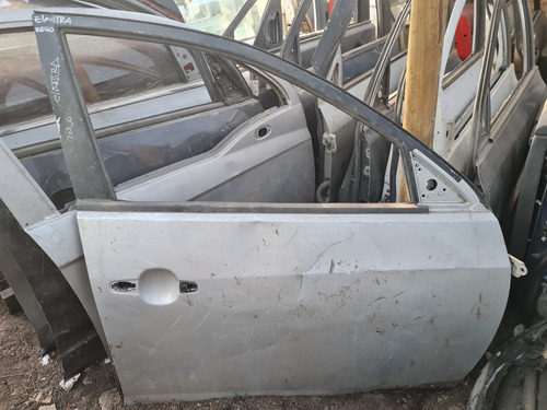 Puerta Delantera Derecha Hyundai Elantra 2010