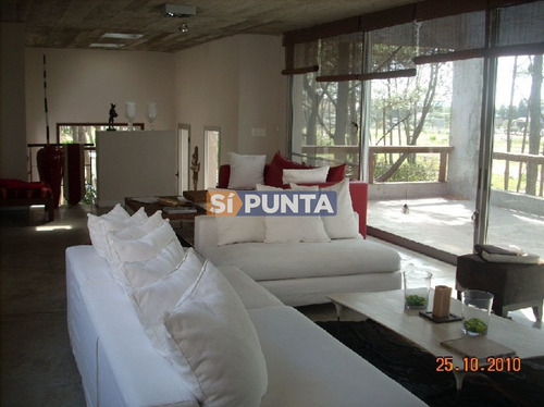 Imagen 6 de 17 de Casa En Laguna Blanca En Venta