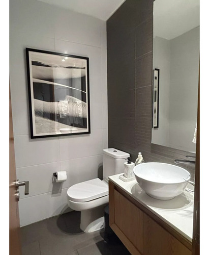 Departamento En Barnechea/ Robles Remodelado