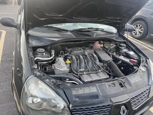 Renault Clio Modelo 2009, Bogotá, Placa Impar, V Electricos