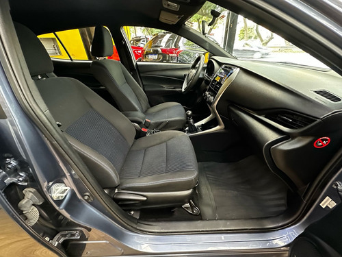 Toyota Yaris 1.3 16V FLEX XL LIVE MANUAL