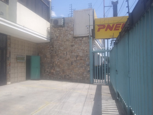 Imagen 3 de 9 de Alquiler Local Comercial En Av Bolivar Oeste