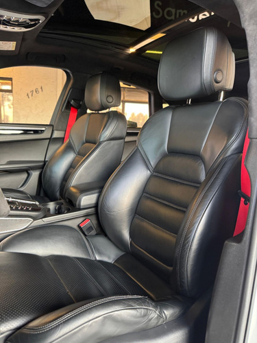 Porsche Macan Turbo 3.6 Bi-Turbo 400cv