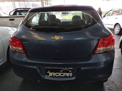 Imagem 5 de 12 de Chevrolet Onix Lt 1.0 2015