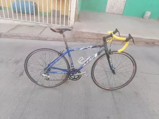 Bicicleta Alubike Mazzima R700
