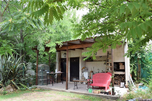 Imagen 30 de 30 de Venta Casa Quinta Virrey Del Pino Extenso Lote. Si Algo Nos Dejó La Pandemia Es La Necesidad De Vivir Con Espacio, Naturaleza Y Disfrutando De La Familia. Un Entorno Ideal Para Tu Gente. Inmobiliaria