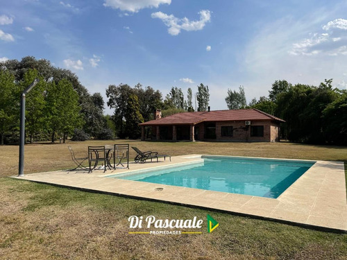 Imagen 4 de 26 de Chalet De Categoría Sobre 10.000 M2 - Chacras Los Robles De Carlos Keen