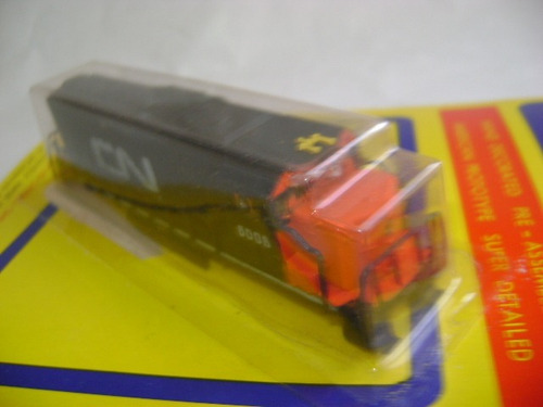 Imagen 6 de 6 de Nico Carroceria Diesel Gp-40 Item 9674 Bachmann N (len 49)