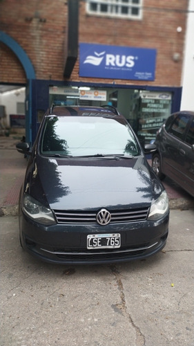 Volkswagen Suran 1.6 Highline 101cv 11c 2012