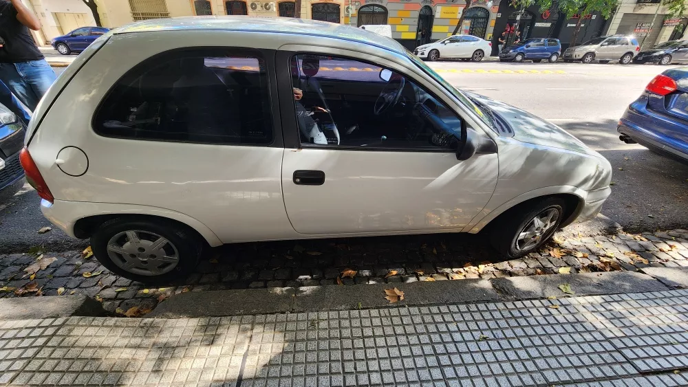 Chevrolet Corsa Classic 3 Puertas