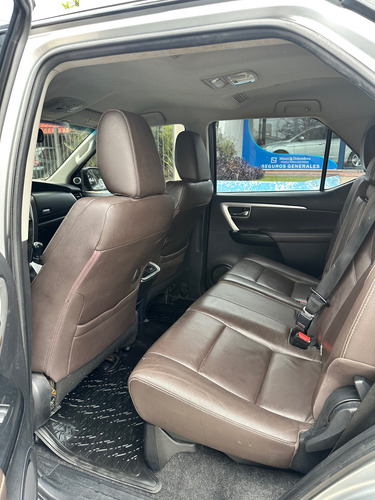 Toyota Hilux SW4 2.8 Srx 177cv 4x4 7as