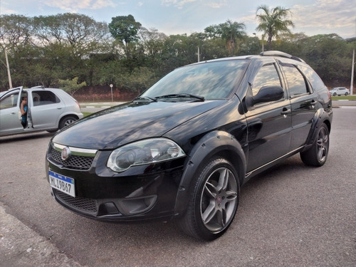Imagem 1 de 15 de Fiat Palio Weekend 2014 1.6 16v Trekking Flex 5p