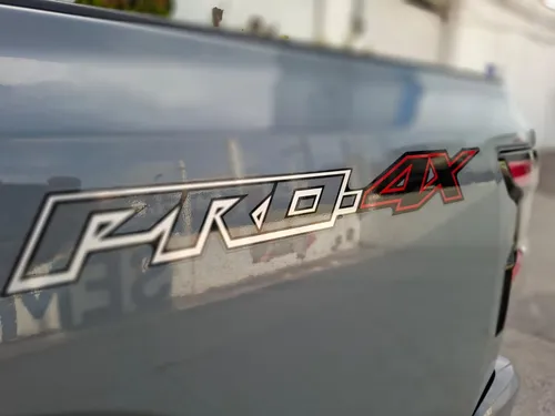 Nissan Frontier 3.8 Pro 4x 4x4 At