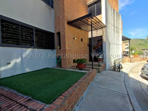 Leandro Manzano Townhouse Mls #24-20117 As