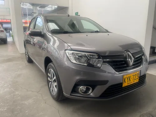 Renault Logan Zen Mt