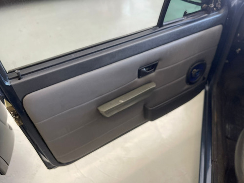 Vw Voyage Cl 1.6 Motor Ap Suspensão A Ar E Rodas 17 Dir Hidr